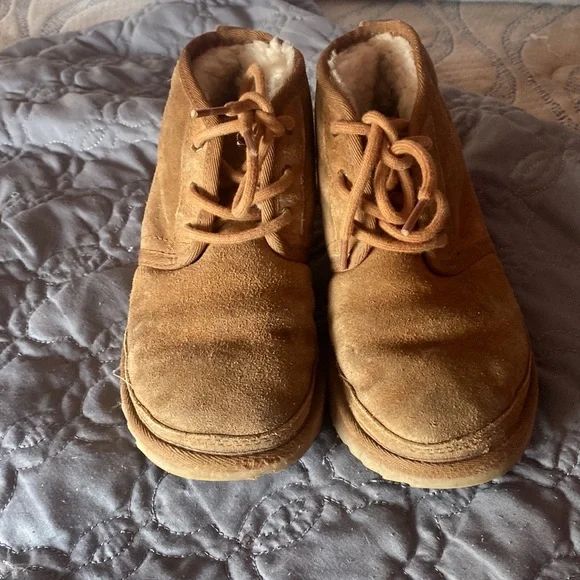 Brown - Picture 5 of 5